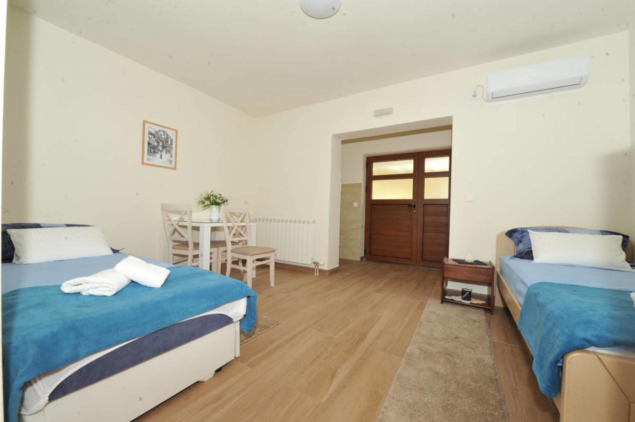 Apartments Olive Kotor Kültér fotó